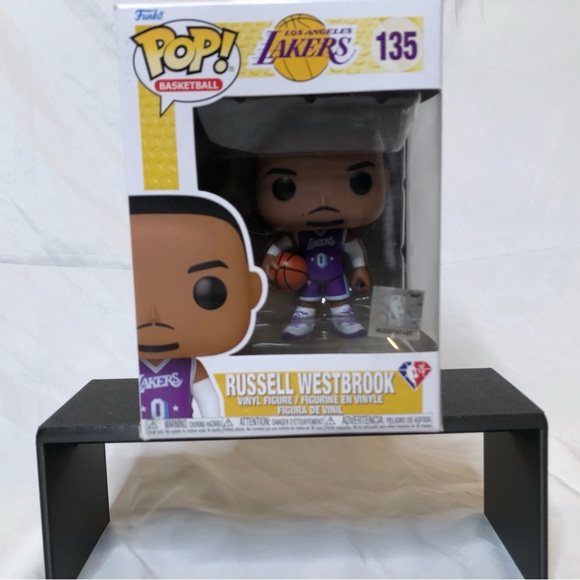Funko POP! Los Angeles Lakers Russell Westbrook Collectible Figure #135 - Picture 1 of 5